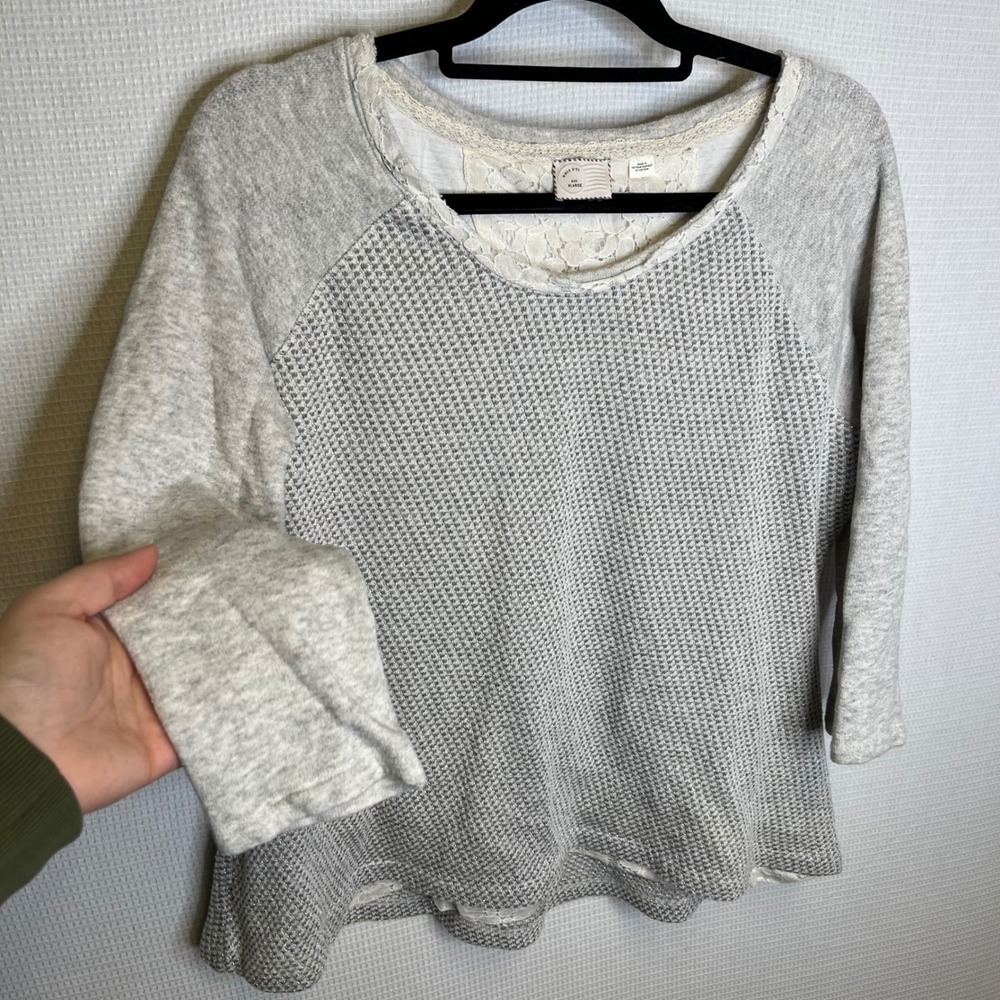 Postmark Gray Shimmer Waffle Knit Lace Trim Raglan Top Womens XL 3/4‎ Sleeve